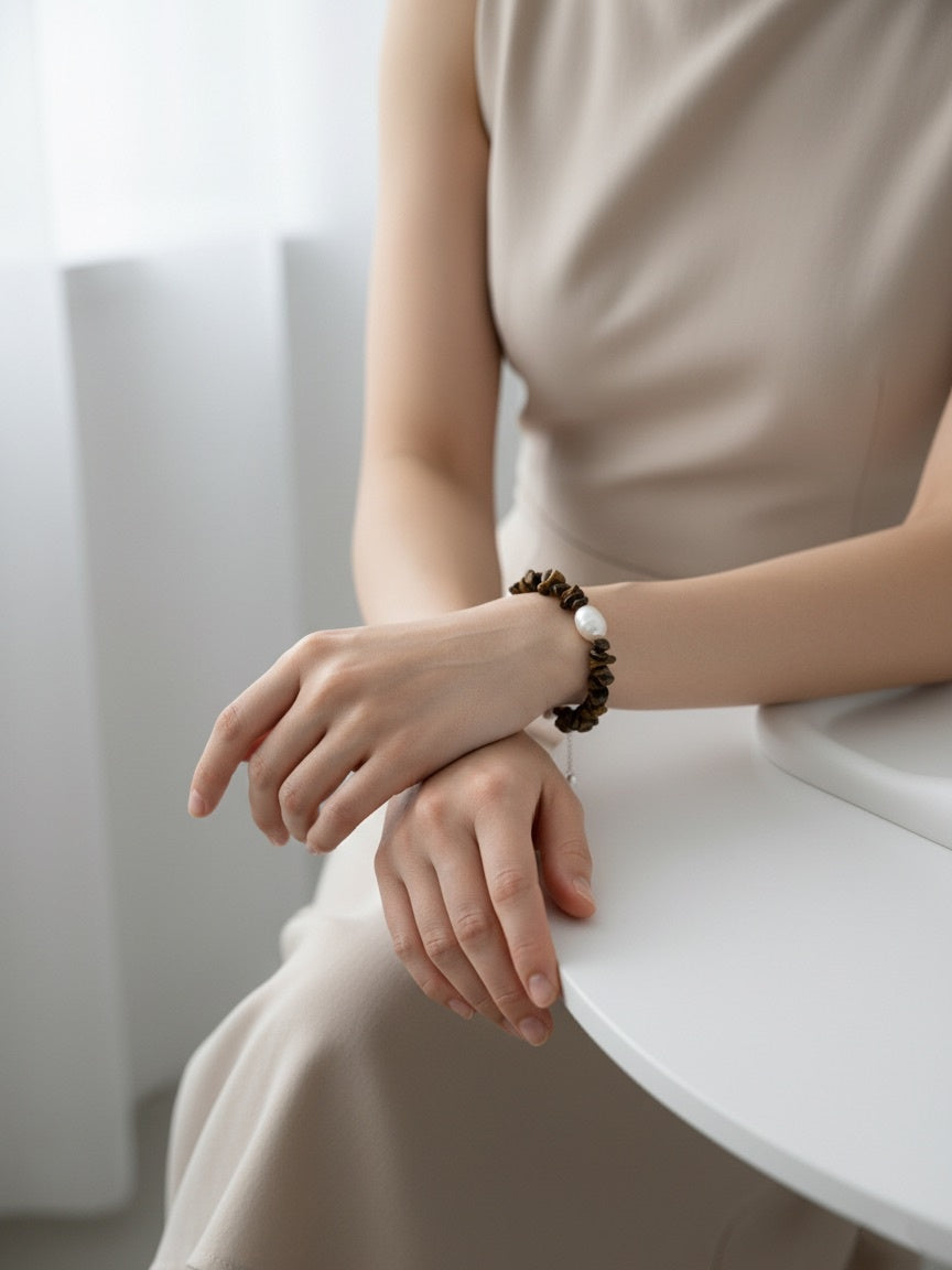 Tiger's Eye Natural Stone With Perl Bracelet